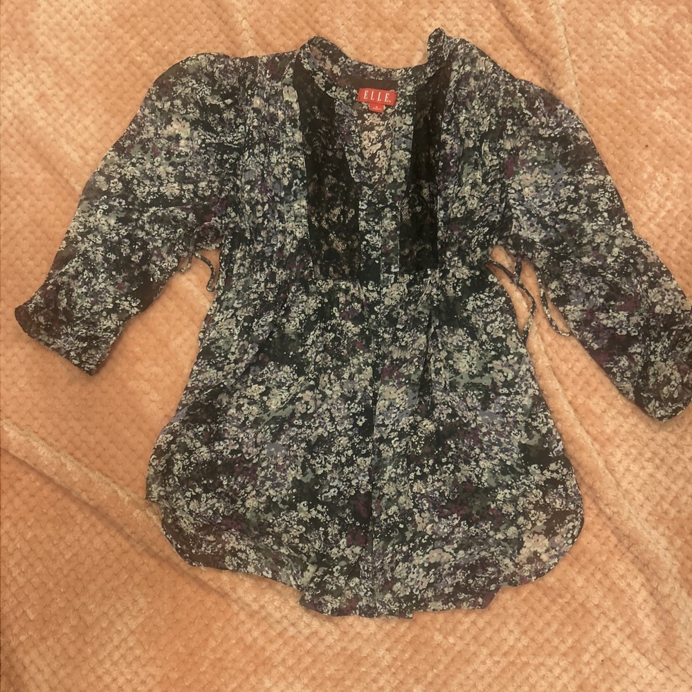 ELLE‎ Purple Floral Lace Button Front Sheer  Blouse Size